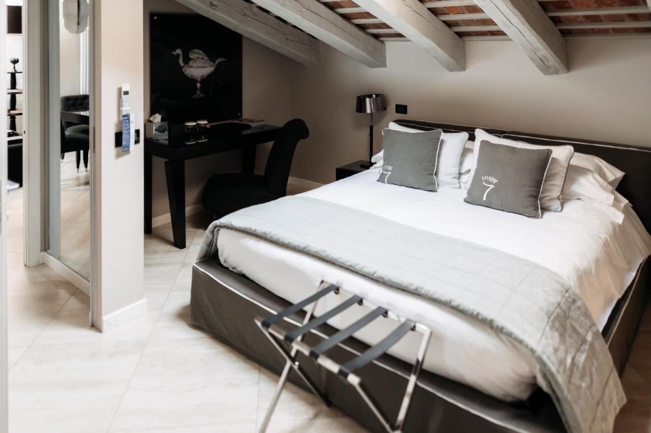 Seven Historical Suites Trieste Luaran gambar